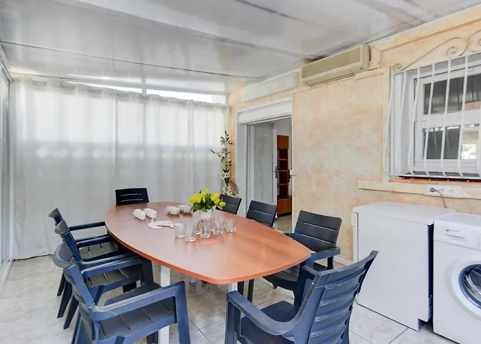 Requesens 139 - Immo Barneda Villa Empuriabrava